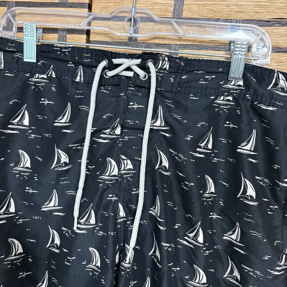 U.S. Polo Assn Black And White Sailboat Swim Trunks Size Medium - Picture 3 of 7